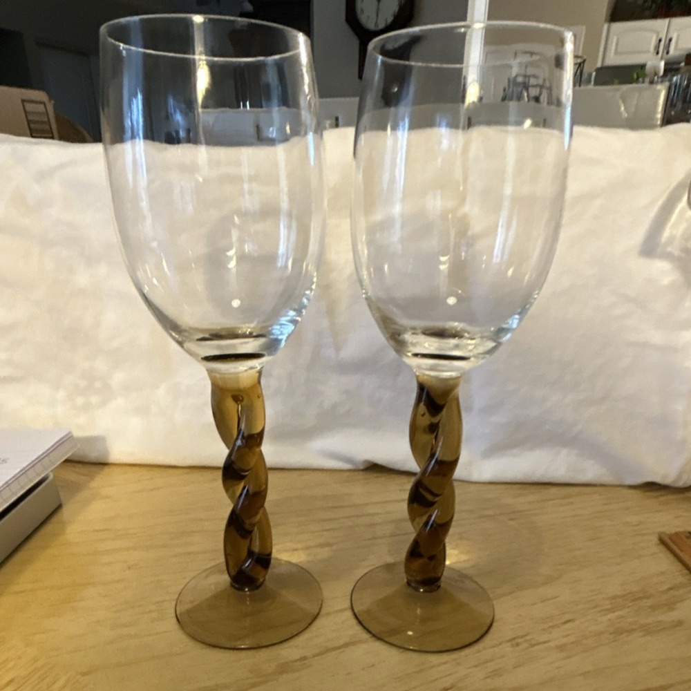 Set of 2 vintage Twisted Stem Clear and Brown Glass Red Wine Glasses